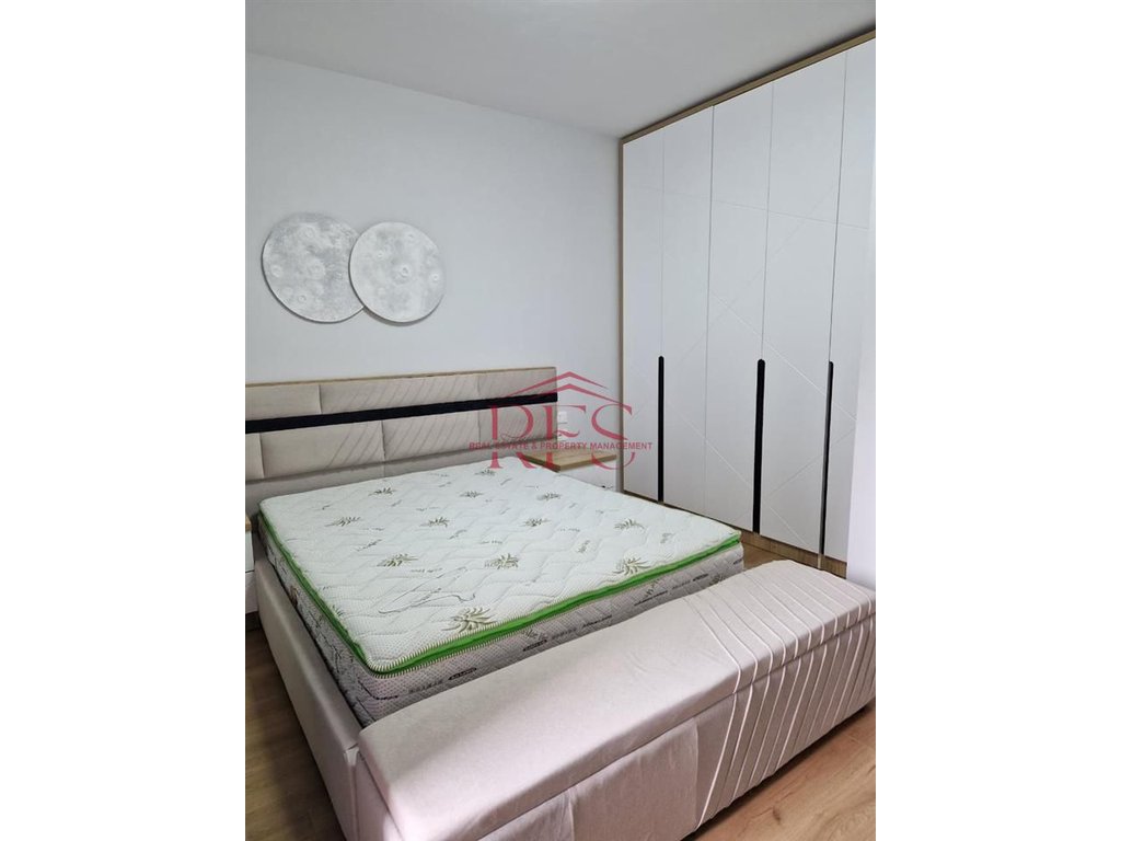 Gallery 01