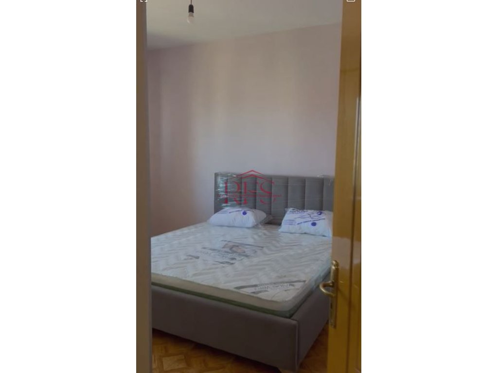 Gallery 01