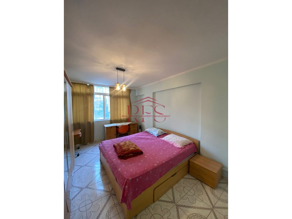Gallery 01