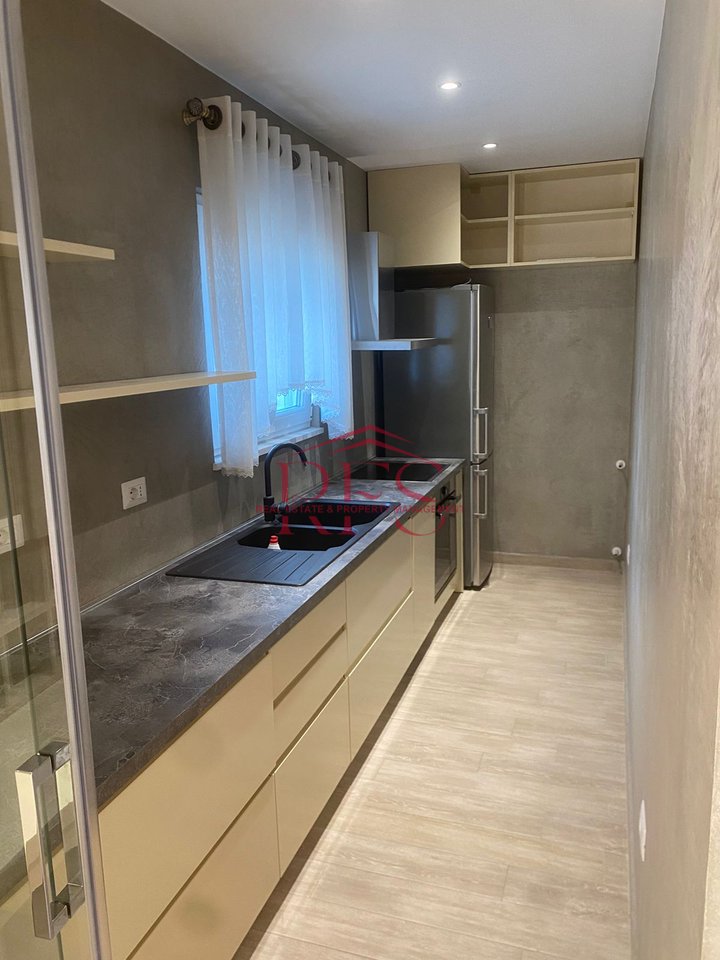 📍 In Affitto Ingresso Super Privato 2+1 – Sotto l'Ospedale Americano 2, QSUT