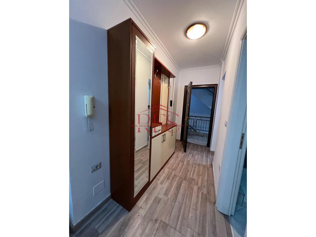 Gallery 01