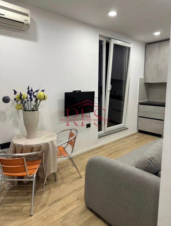 Appartamento 1+1 in affitto vicino al vecchio mercato elettrico ad Ali Dem, 450 Euro