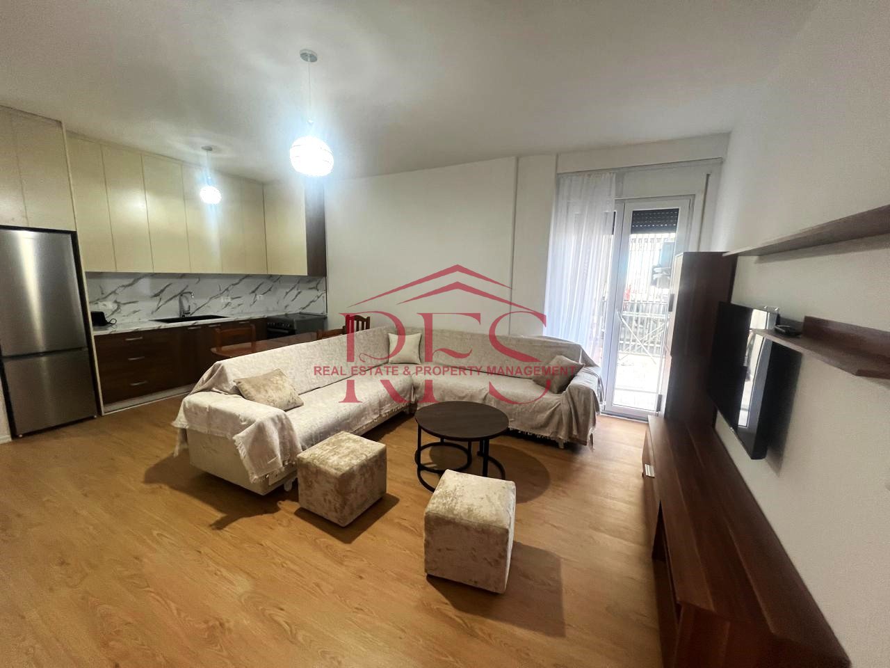 Appartamento 1+1 in affitto, 7° piano con ascensore, 600 Euro, a Don Bosko