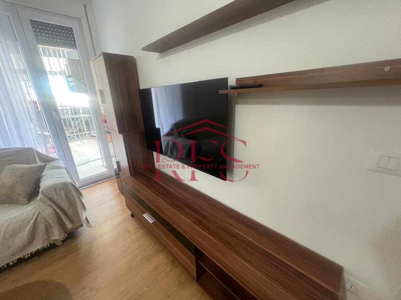 Appartamento 1+1 in affitto, 7° piano con ascensore, 600 Euro, a Don Bosko