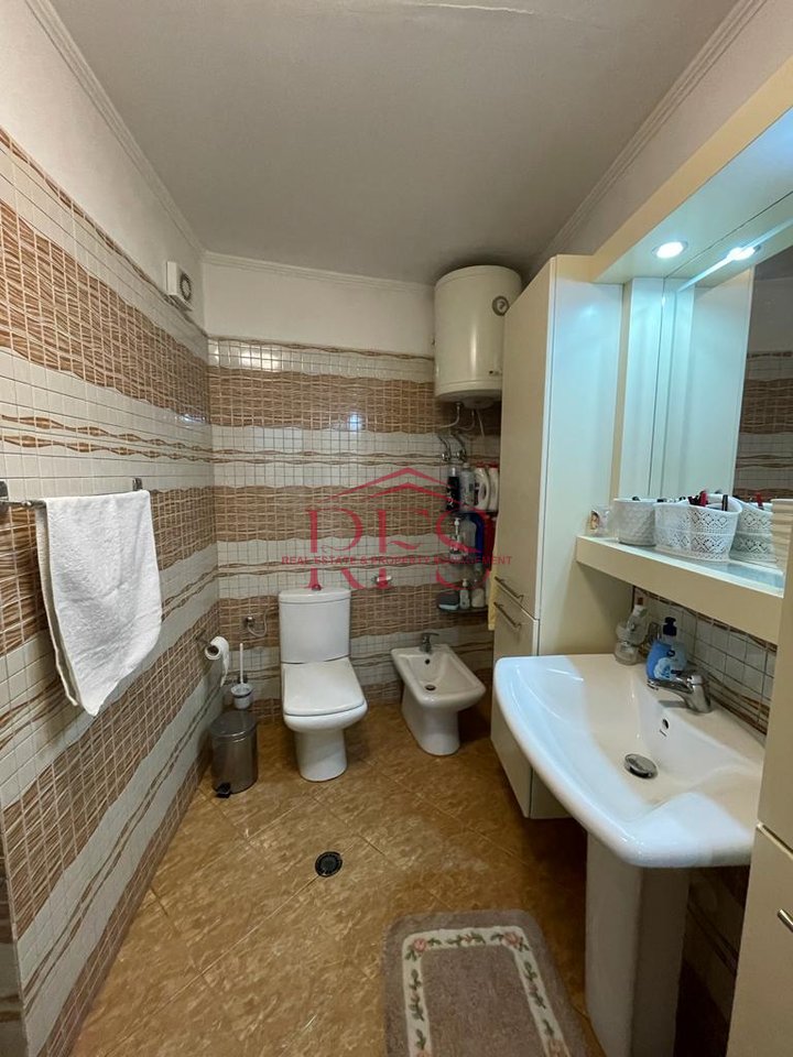 Appartamento 2+1 in affitto, 3° piano, 550 € a DON BOSKO, vicino a VIZIONI