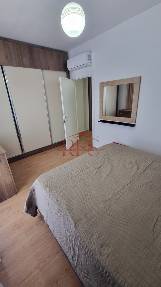 Jepet me Qera Apartament 1+1 ne Don Bosko, 600 Euro