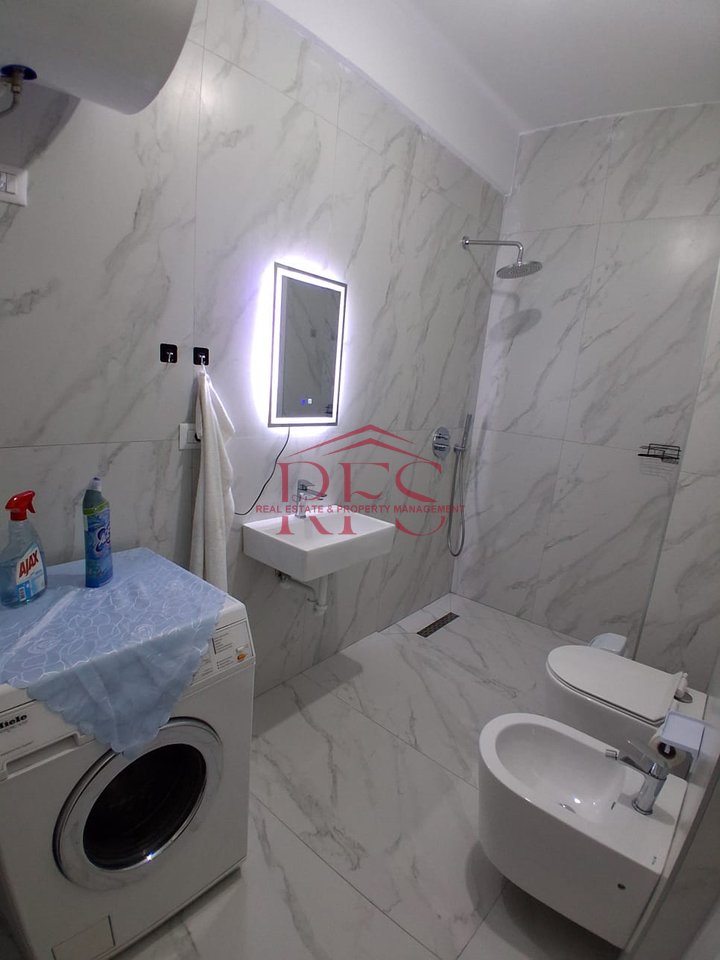 OKAZION Jepet me Qera Apartament 1+1, ne Ali Dem me Super Cmim,