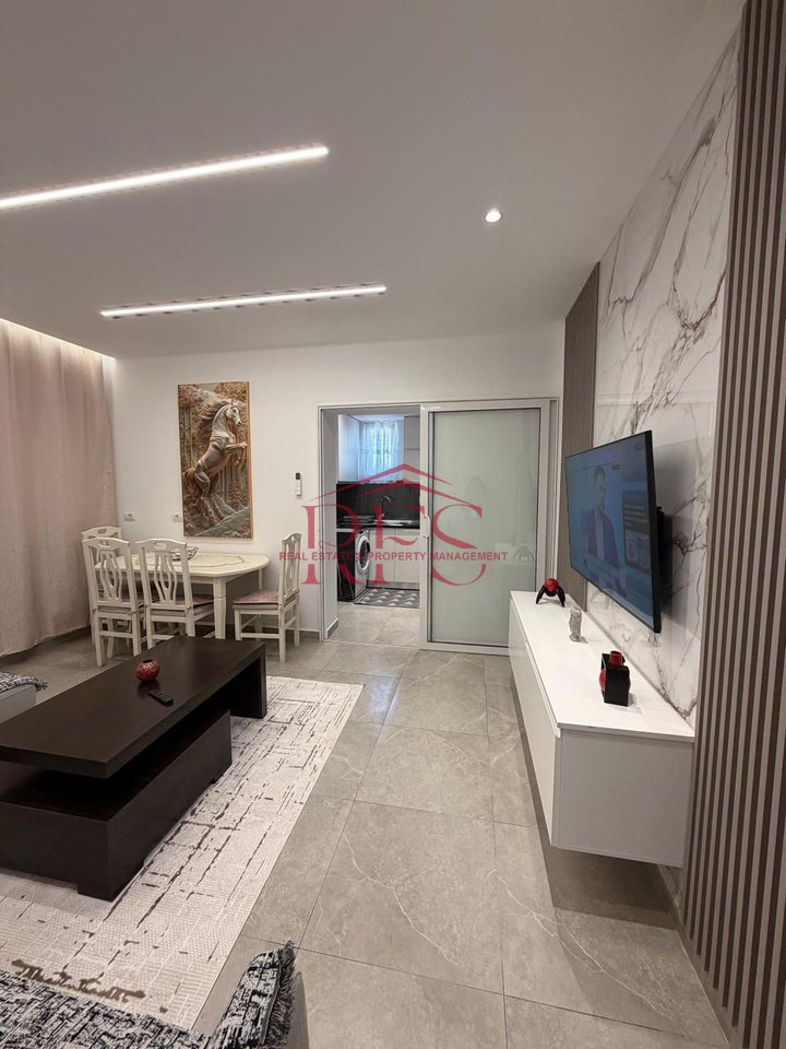 Jepet me qera apartament 1+1 – pas Concordit, 5 Maji – 450€