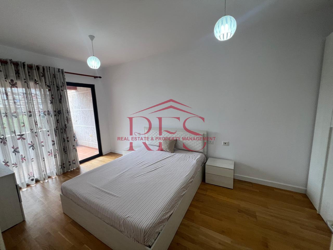 🔥 OKAZION 🔥 SHITET APARTAMENTI 2+1+2 NE ASTIR TEK KOMPLEKSI MOLLA