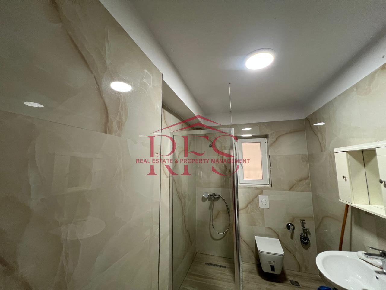 🏡 Jepet me Qera Apartament 1+1 ne Selite