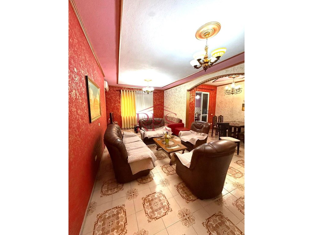 Gallery 01