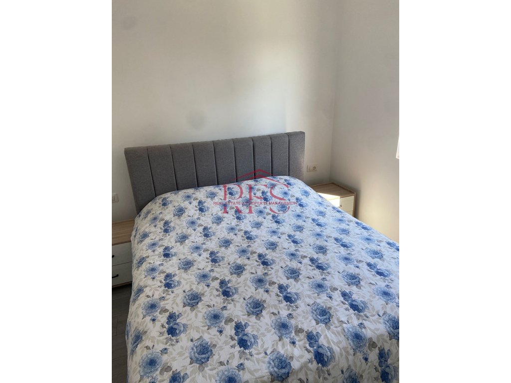 Gallery 01