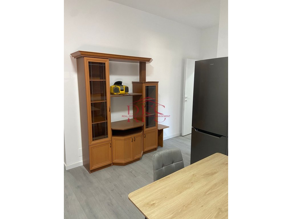 Gallery 01