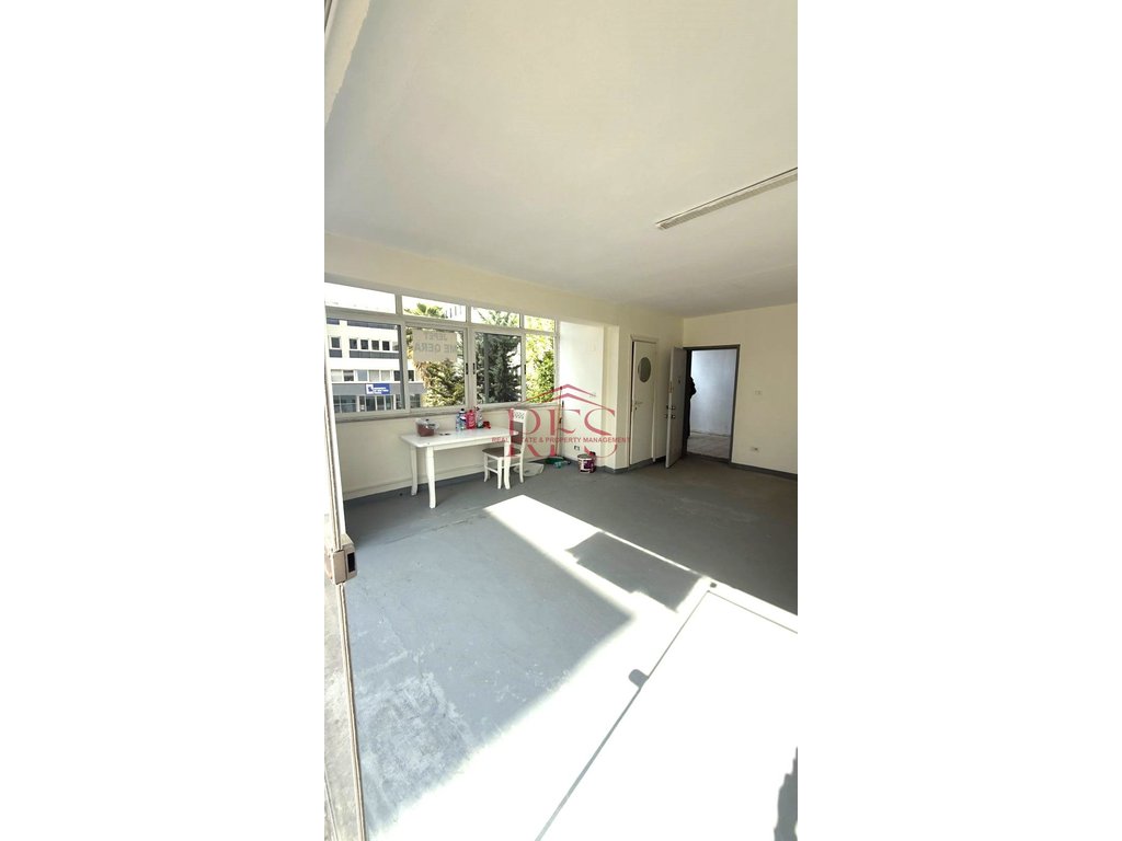 Gallery 01