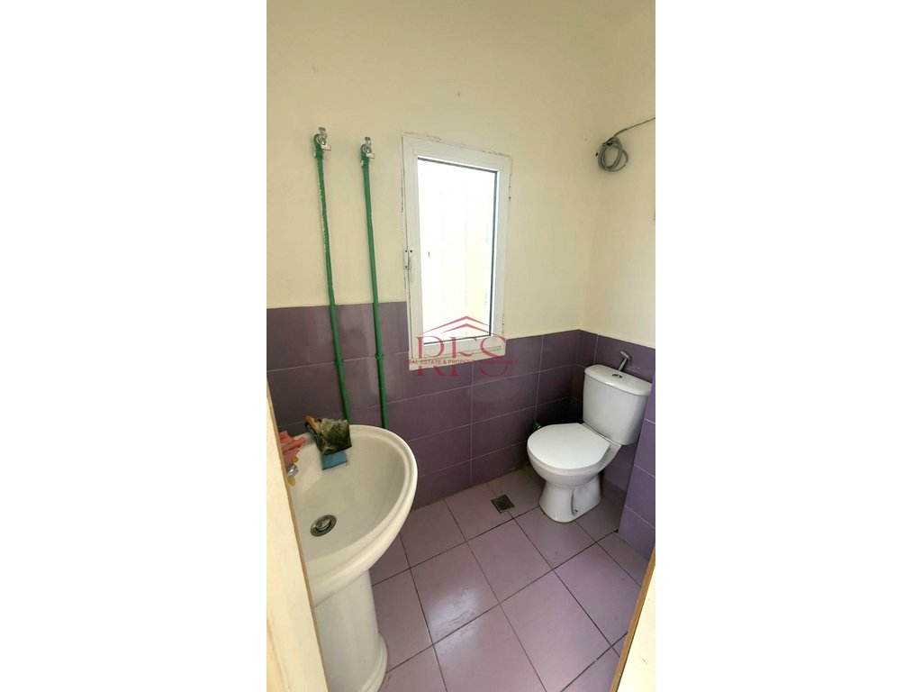 Gallery 01
