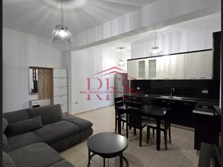 Appartamento 1+1 in affitto, 400 € in CITTÀ STUDENTESCA