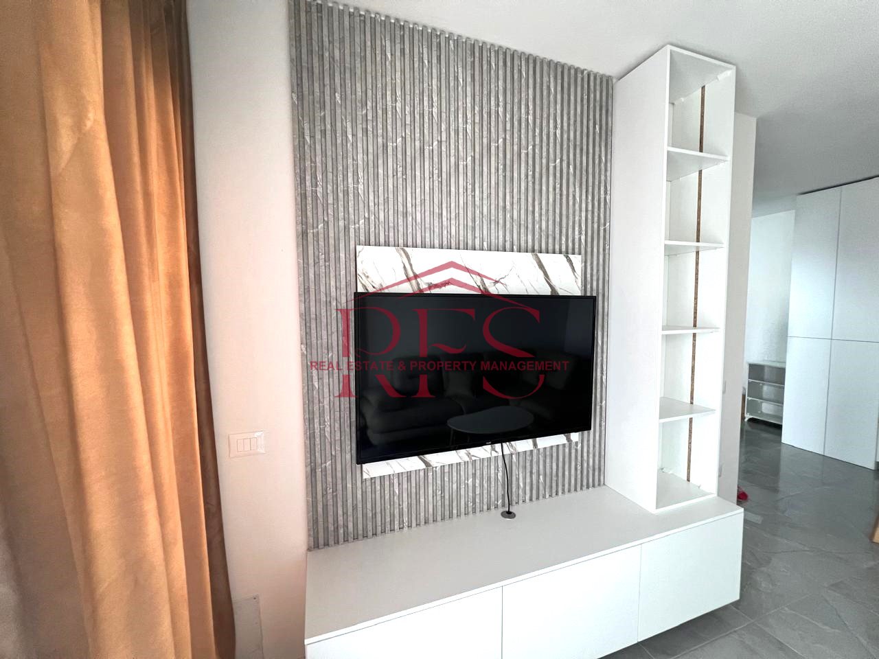 JEPET ME QERA APARTAMENT SUPER LUKS NE ASTIR ME TIPOLOGJI 1+1