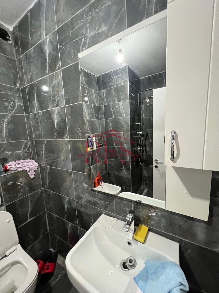 JEPET ME QERA APARTAMENT SUPER LUKS NE ASTIR ME TIPOLOGJI 1+1