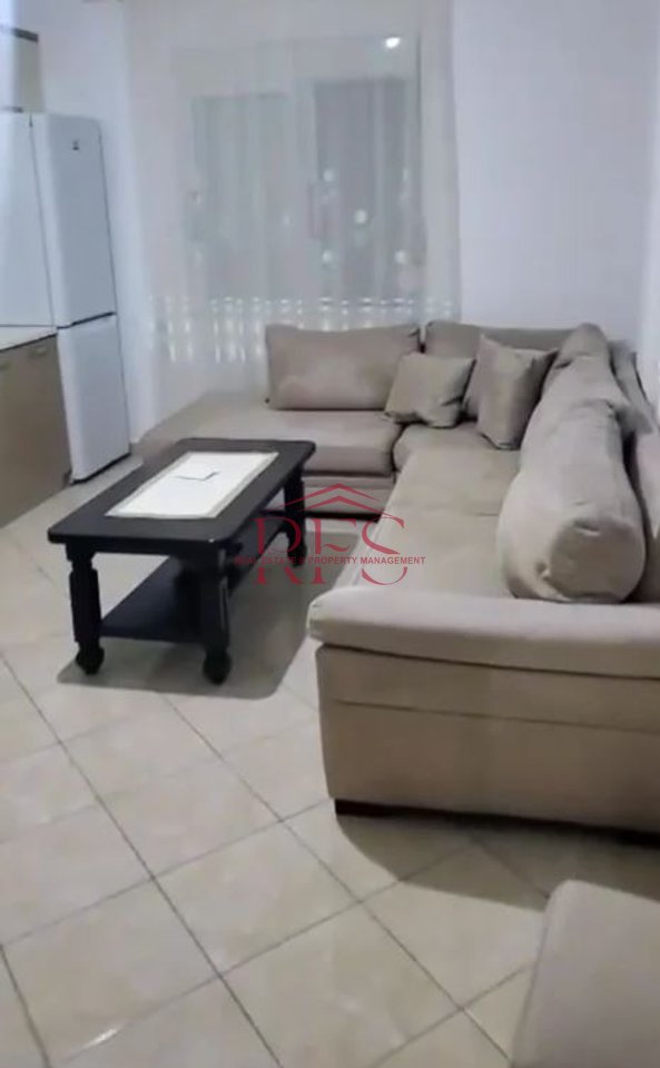 🚨 JEPET ME QERA HYRJE 2+1TEK FAKULTETI I EKONOMISTE TE RRUGA E ELBASANIT