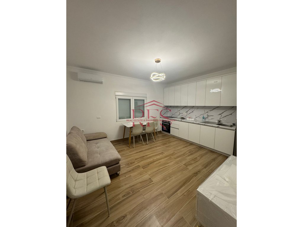 Gallery 01