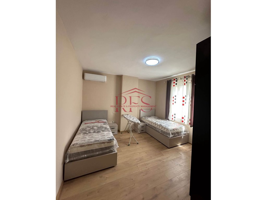 Gallery 01