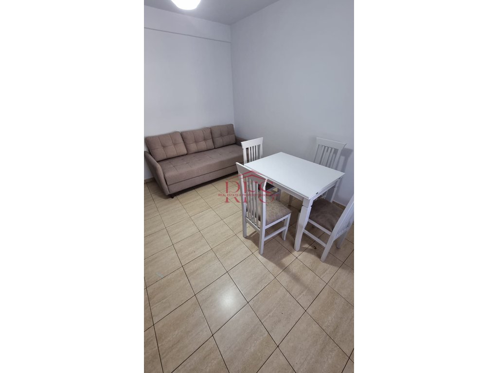 Gallery 01