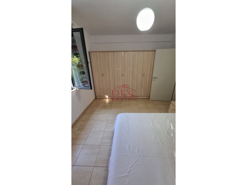 Gallery 01