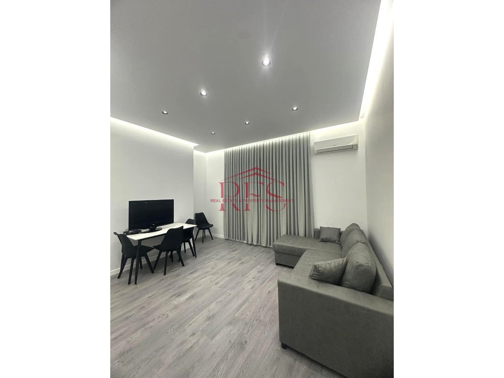 Gallery 01