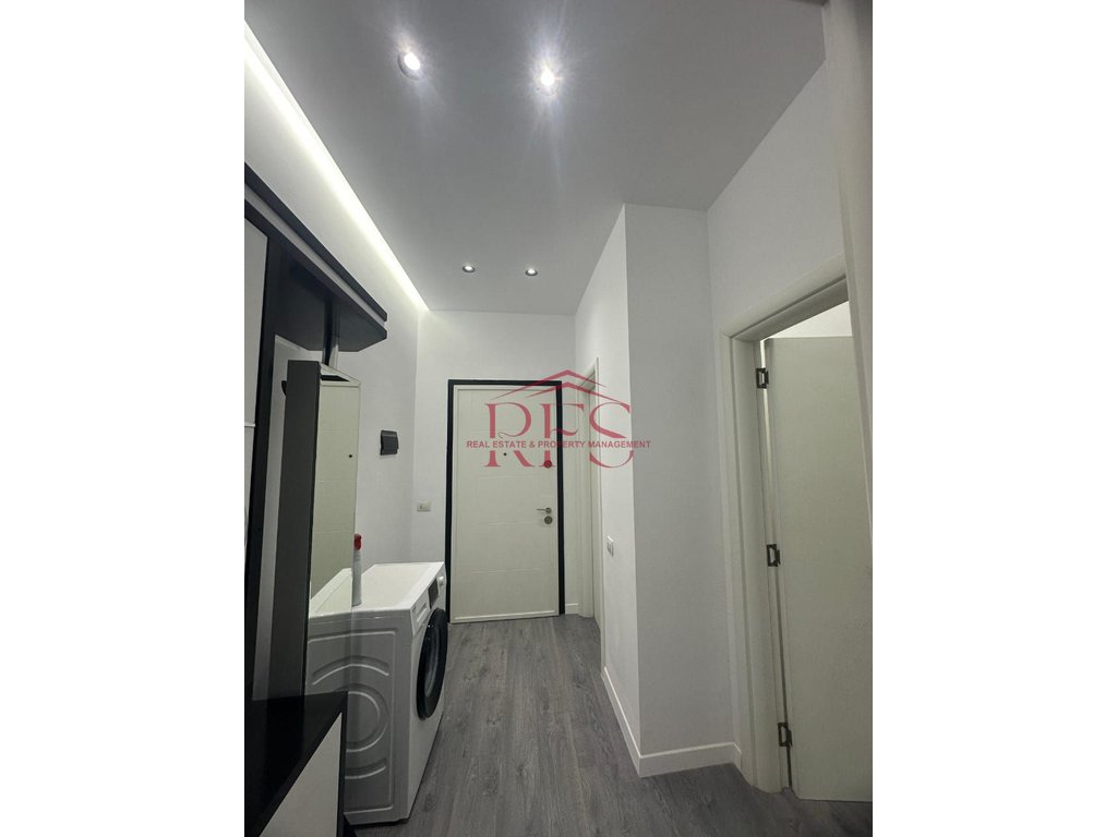 Gallery 01