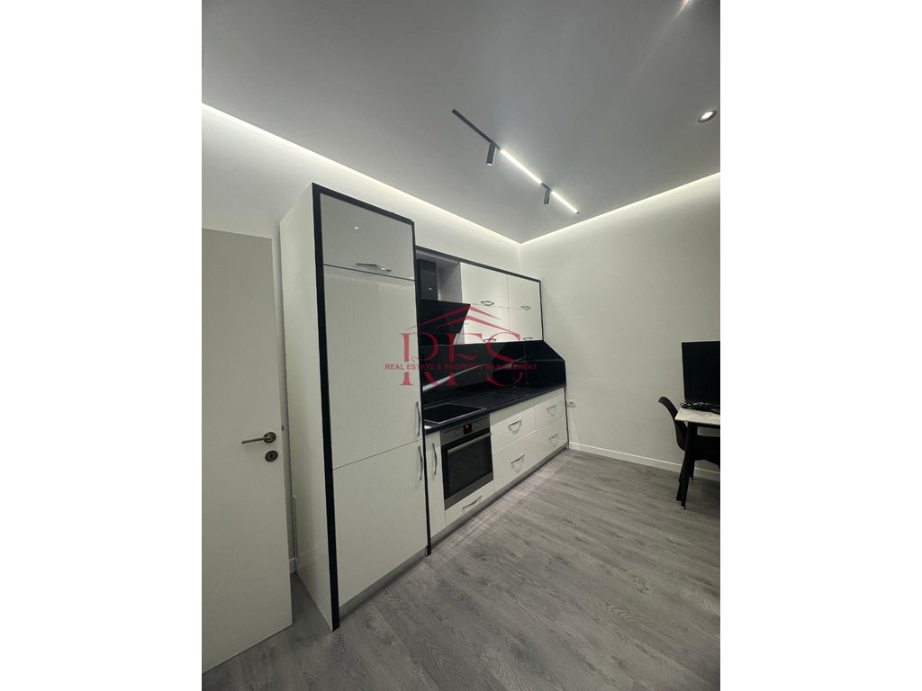 Gallery 01