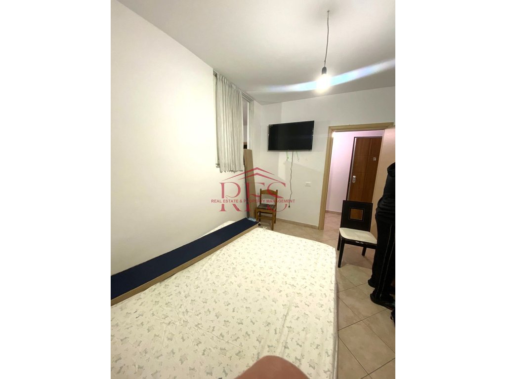 Gallery 01