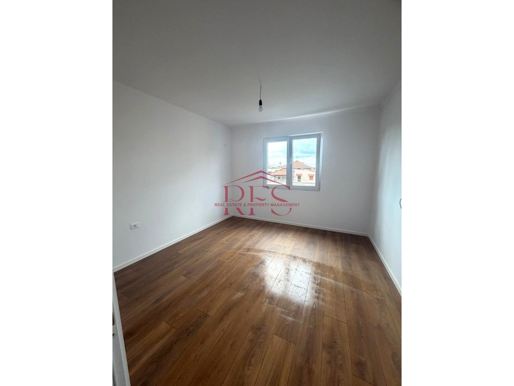 Gallery 01