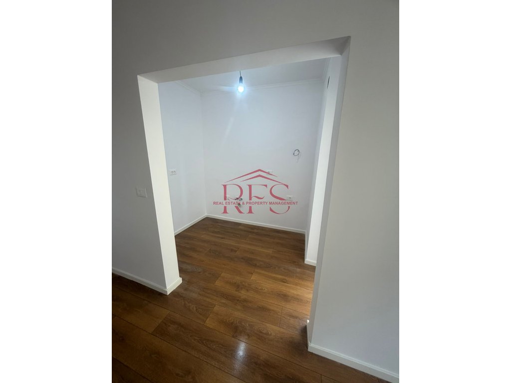 Gallery 01