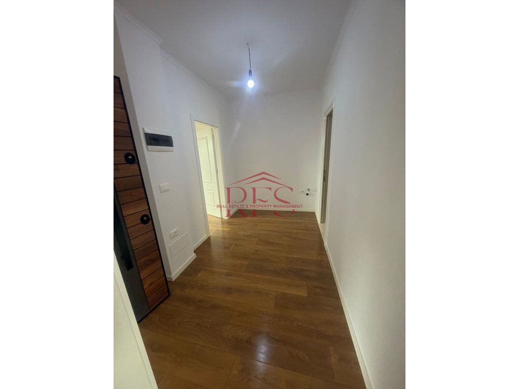 Gallery 01