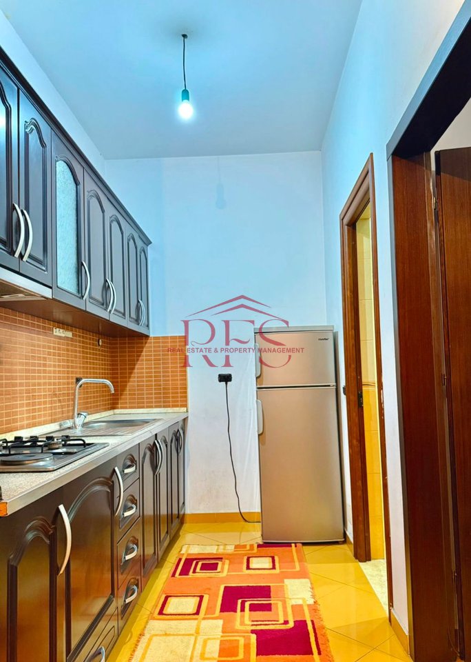 🏡 JEPET ME QERA APARTAMENT 1+1 TEK 21 DHJETOR , RRUGA E KAVAJES  (PRANË KOMPLEKSIT MAGNET)