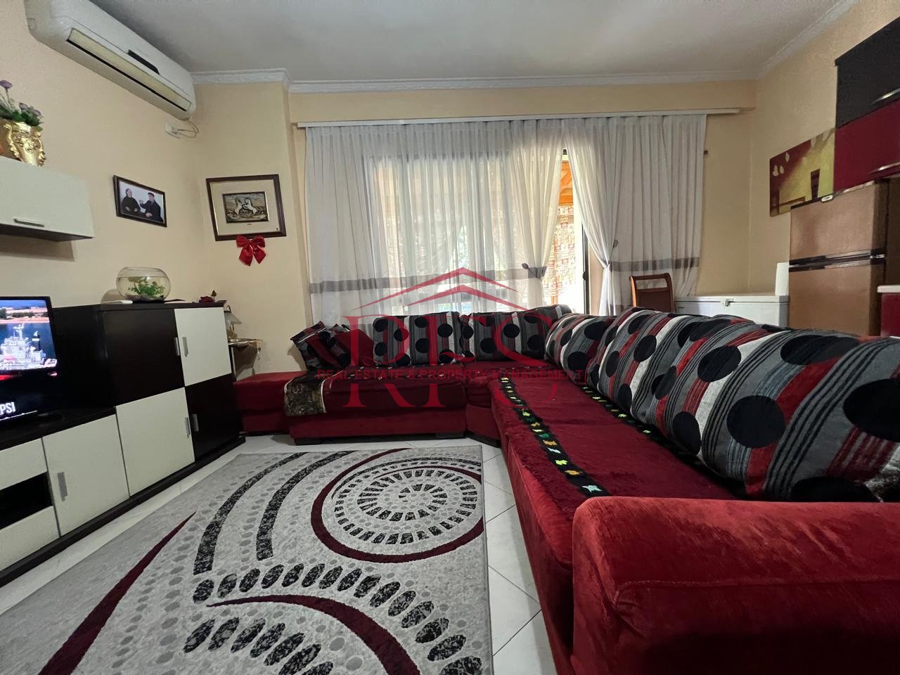 🏡 Shitet Apartament 1+1 ne Yzberisht