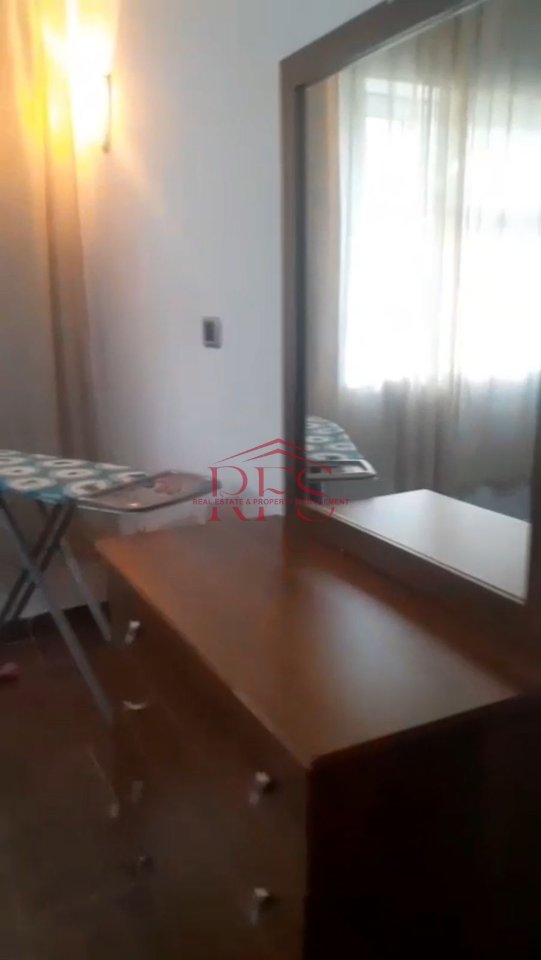 Jepet me Qera Hyrje 1+1 + Kuzhine ne Selite