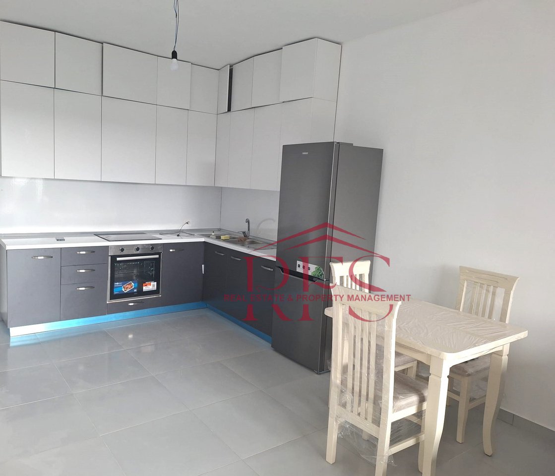 Shitet apartament 2+1, Kati 4, 100 m² 180.000 € ne 5 Maji