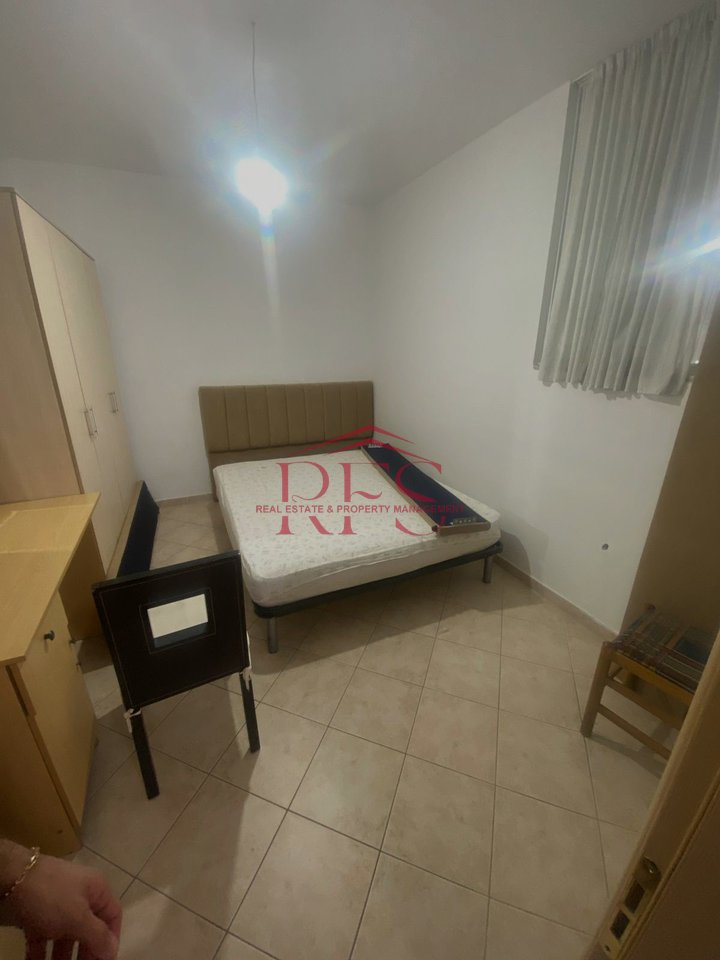 Appartamento 1+1 in affitto al prezzo di 500 € vicino al COMUNE DI PARIGI