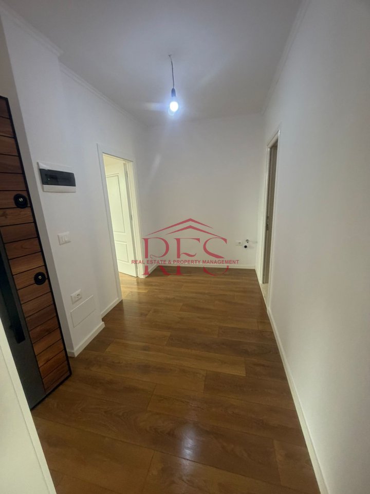 🏡 Shitet Apartament 1+1 ne Porcelan
