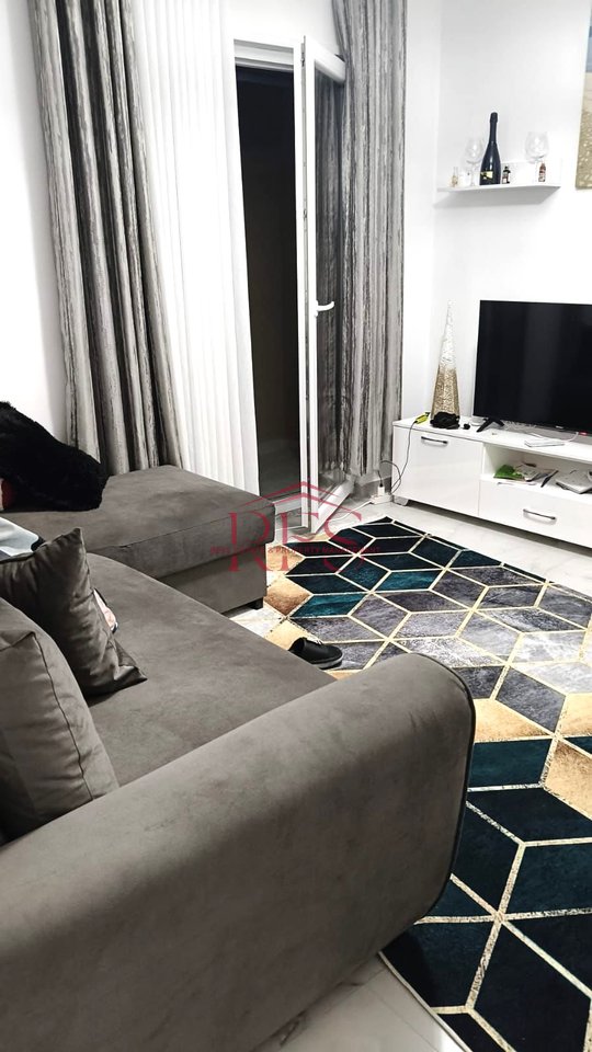🌊✨ Super mundesi –  Shitet apartament 1+1 vetëm 150m nga plazhi në Golem! ✨🏡