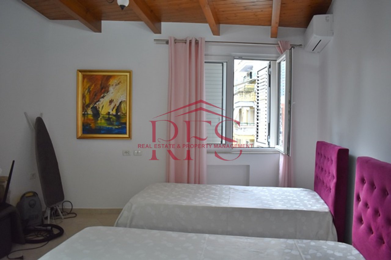 ✨ Jepet Super Apartament MODERN me Qera 3+1 ne Qender tek Selvia  , Tirane ✨