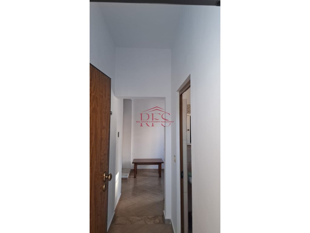 Gallery 01