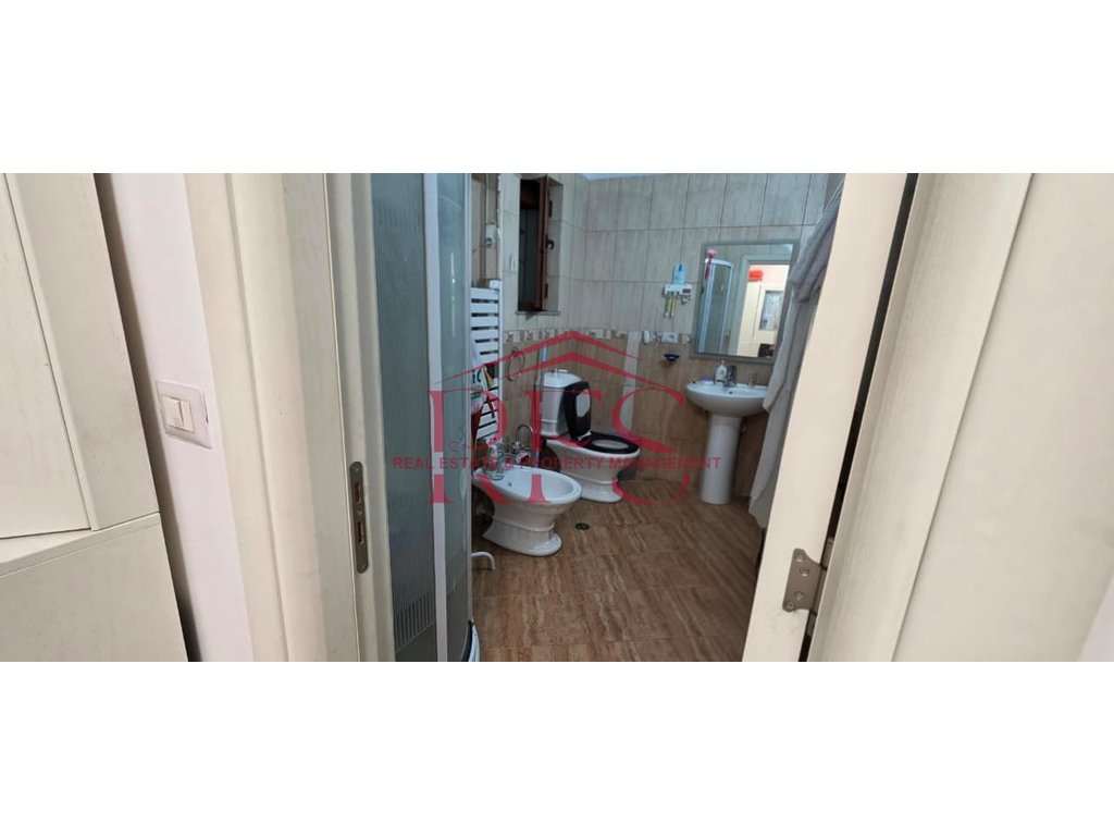 Gallery 01