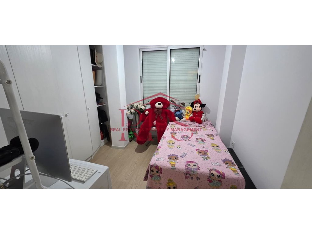 Gallery 01