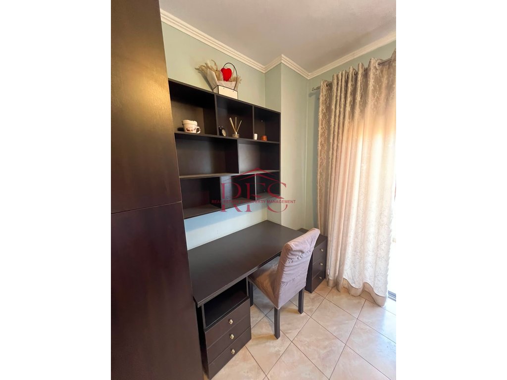 Gallery 01