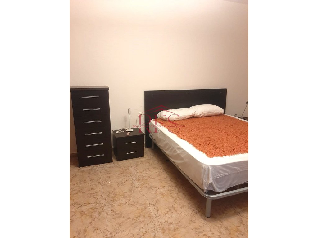 Gallery 01