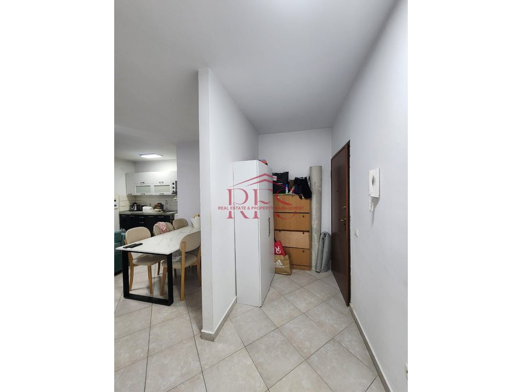 Gallery 01
