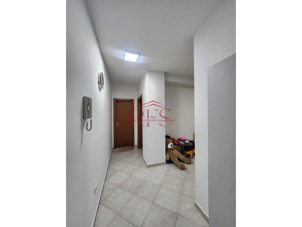 Gallery 01