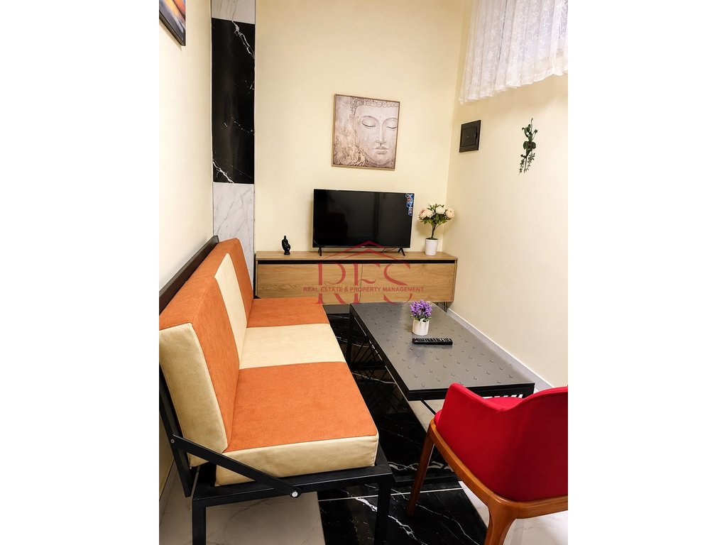 Gallery 01